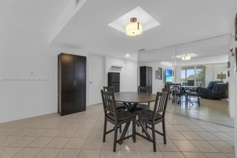 Condominio en venta en Weston, Florida, 2 dormitorios, 118.26 m2 № 1699736 - foto 9