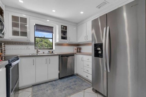 Condominio en venta en Weston, Florida, 2 dormitorios, 118.26 m2 № 1699736 - foto 3