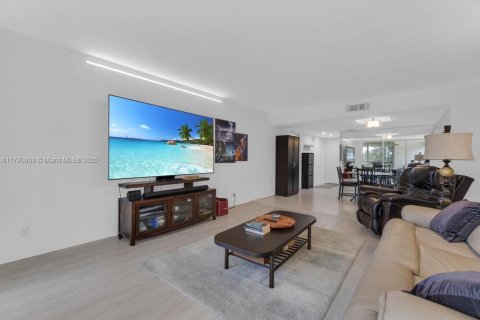 Condominio en venta en Weston, Florida, 2 dormitorios, 118.26 m2 № 1699736 - foto 7