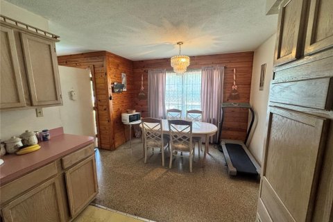 House in Tampa, Florida 3 bedrooms, 139.35 sq.m. № 1810168 - photo 9