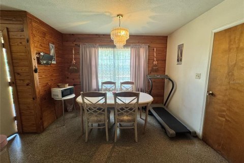 House in Tampa, Florida 3 bedrooms, 139.35 sq.m. № 1810168 - photo 8