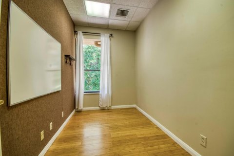 Propiedad comercial en venta en Palm Beach Gardens, Florida № 2268473 - foto 14
