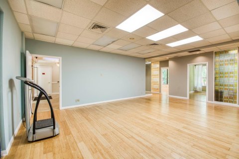 Propiedad comercial en venta en Palm Beach Gardens, Florida № 2268473 - foto 24