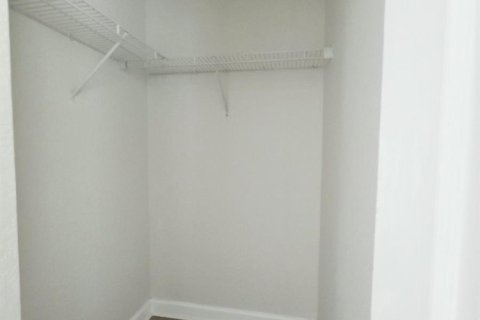 Снять в аренду таунхаус в Ривьера-Бич, Флорида 3 комнаты, 124.86м2, № 2085955 - фото 14