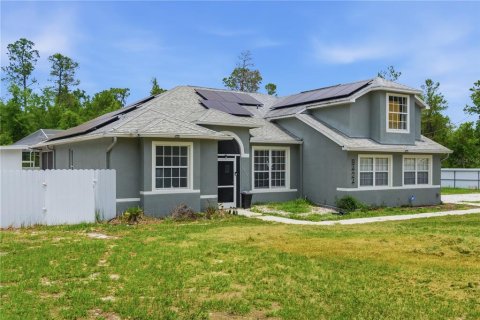 House in Weeki Wachee, Florida 5 bedrooms, 249.35 sq.m. № 2221705 - photo 8