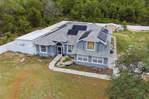 House in Weeki Wachee, Florida 5 bedrooms, 249.35 sq.m. № 2221705 - photo 4