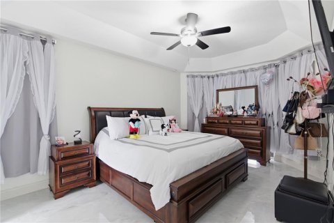 House in Weeki Wachee, Florida 5 bedrooms, 249.35 sq.m. № 2221705 - photo 29