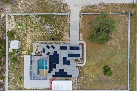 House in Weeki Wachee, Florida 5 bedrooms, 249.35 sq.m. № 2221705 - photo 12