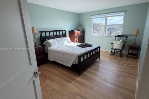 Condominio en venta en Coconut Creek, Florida, 2 dormitorios, 107.49 m2 № 2045986 - foto 10