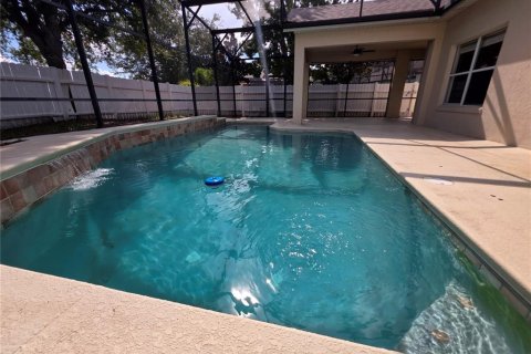 House in Orlando, Florida 4 bedrooms, 187.85 sq.m. № 1894555 - photo 20