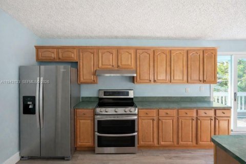 Villa ou maison à louer à Key Largo, Floride: 3 chambres, 115.94 m2 № 1999469 - photo 5