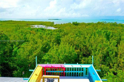 Villa ou maison à louer à Key Largo, Floride: 3 chambres, 115.94 m2 № 1999469 - photo 13
