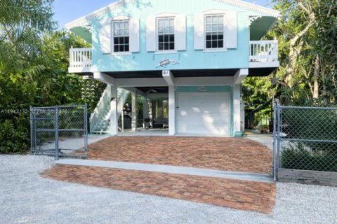 Villa ou maison à louer à Key Largo, Floride: 3 chambres, 115.94 m2 № 1999469 - photo 2