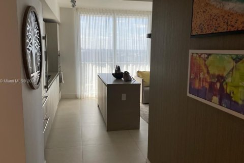 Купить кондоминиум в Холливуд, Флорида 2 спальни, 100.98м2, № 1763282 - фото 8