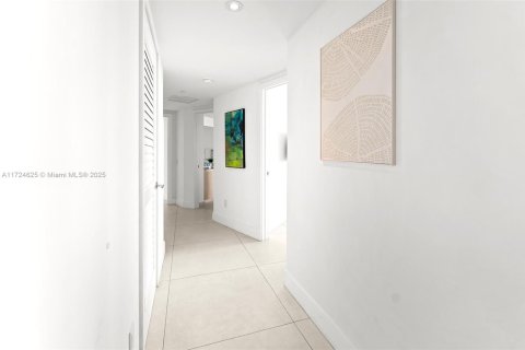 Condo in Hollywood, Florida, 2 bedrooms  № 1763282 - photo 28