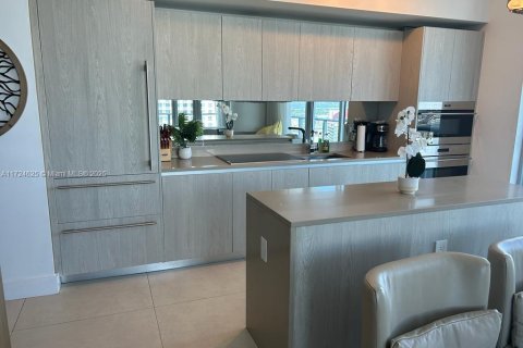 Купить кондоминиум в Холливуд, Флорида 2 спальни, 100.98м2, № 1763282 - фото 2