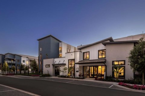 Снять в аренду таунхаус в Тампа, Флорида 9 комнат, 145.3м2, № 1743107 - фото 3