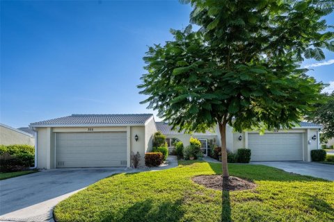 Casa en alquiler en Punta Gorda, Florida, 3 dormitorios, 186.18 m2 № 1366419 - foto 1