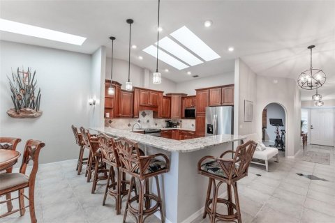 Casa en alquiler en Punta Gorda, Florida, 3 dormitorios, 186.18 m2 № 1366419 - foto 11