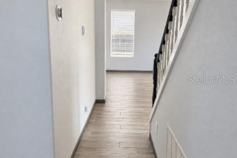 Casa en alquiler en Kissimmee, Florida, 4 dormitorios, 229.65 m2 № 2429578 - foto 10