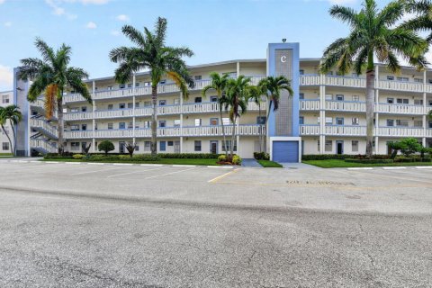 Condominio en Boca Raton, Florida, 2 dormitorios  № 2245900