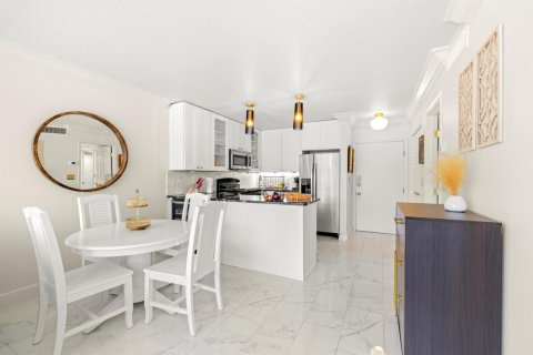 Copropriété à louer à St. Lucie, Floride: 1 chambre, 64.01 m2 № 2077370 - photo 8