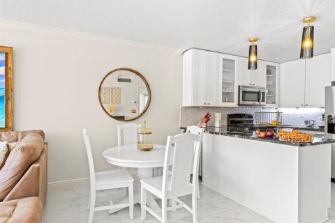 Copropriété à louer à St. Lucie, Floride: 1 chambre, 64.01 m2 № 2077370 - photo 6