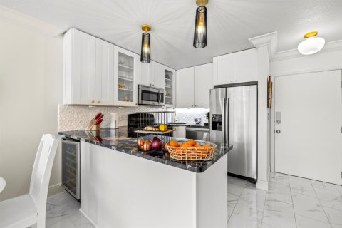 Copropriété à louer à St. Lucie, Floride: 1 chambre, 64.01 m2 № 2077370 - photo 2
