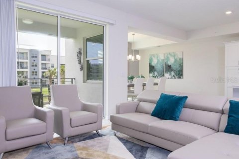 Condo in Kissimmee, Florida, 2 bedrooms in STOREY LAKE  № 1069252 - photo 3