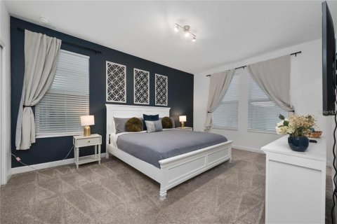 Купить виллу или дом в Дэвенпорт, Флорида 13 комнат, 305.74м2, № 2144030 - фото 21