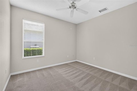 House in Bradenton, Florida 3 bedrooms, 190.64 sq.m. № 2349633 - photo 12