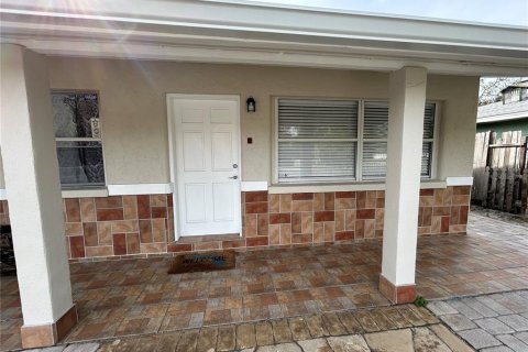 Apartment in Sarasota, Florida 3 rooms, 37.16 sq.m. № 2348164