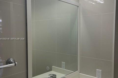 Condo in Miami, Florida, 1 bedroom  № 2067564 - photo 8