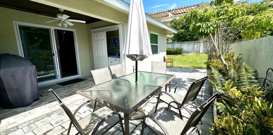 Apartamento en Jupiter, Florida 2 dormitorios, 82.87 m2 № 1177328
