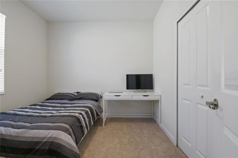 Casa en venta en Davenport, Florida, 4 dormitorios, 188.78 m2 № 1652387 - foto 2