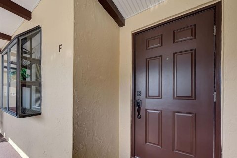 Condo in Venice, Florida, 2 bedrooms  № 2379685 - photo 5