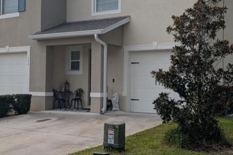 Touwnhouse à Davenport, Floride 3 chambres, 163.04 m2 № 2352280