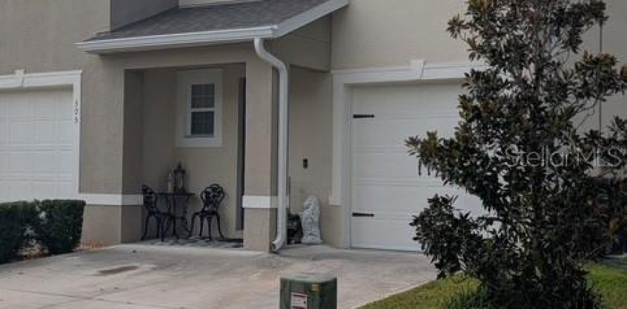 Touwnhouse à Davenport, Floride 3 chambres, 163.04 m2 № 2352280