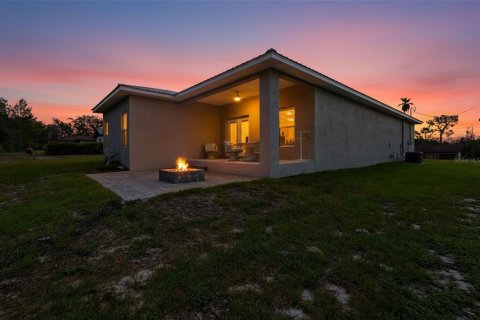 Casa en venta en Spring Hill, Florida, 3 dormitorios, 150.13 m2 № 2258967 - foto 5
