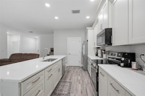 Casa en venta en Spring Hill, Florida, 3 dormitorios, 150.13 m2 № 2258967 - foto 14