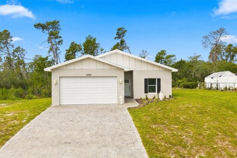Casa en Spring Hill, Florida 3 dormitorios, 150.13 m2 № 2258967