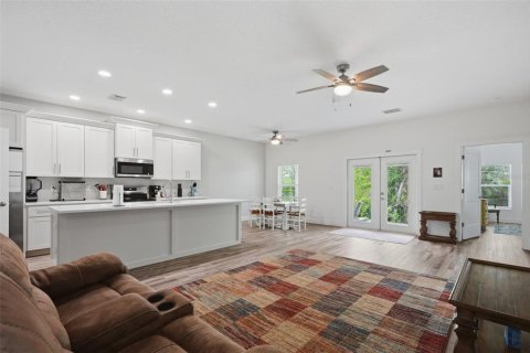 Casa en venta en Spring Hill, Florida, 3 dormitorios, 150.13 m2 № 2258967 - foto 9
