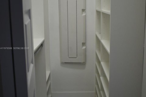 Condominio en venta en Doral, Florida, 2 dormitorios, 105.44 m2 № 2044447 - foto 20