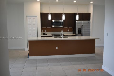 Condominio en venta en Doral, Florida, 2 dormitorios, 105.44 m2 № 2044447 - foto 15