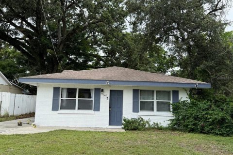 House in Winter Haven, Florida 2 bedrooms, 110.37 sq.m. № 1813635 - photo 6