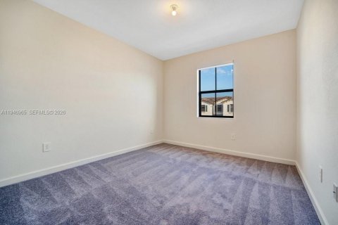 Touwnhouse à louer à Homestead, Floride: 3 chambres, 169.73 m2 № 2003100 - photo 22