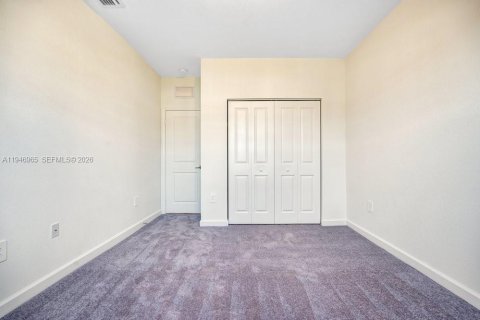 Touwnhouse à louer à Homestead, Floride: 3 chambres, 169.73 m2 № 2003100 - photo 21