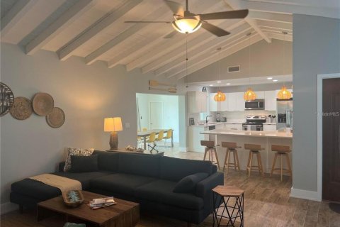 Villa ou maison à louer à Rotonda, Floride: 3 chambres, 169.83 m2 № 1652286 - photo 5