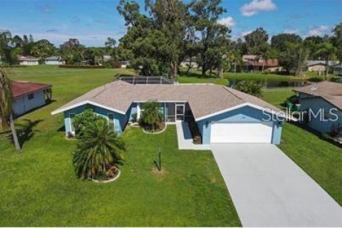 Villa ou maison à louer à Rotonda, Floride: 3 chambres, 169.83 m2 № 1652286 - photo 1