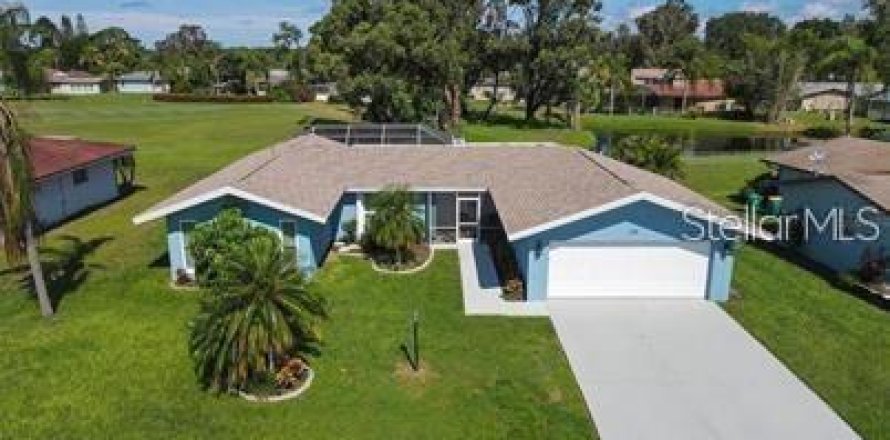 Casa en Rotonda, Florida 3 dormitorios, 169.83 m2 № 1652286